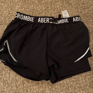 Like New girls Abercrombie Kids Shorts size 13/14